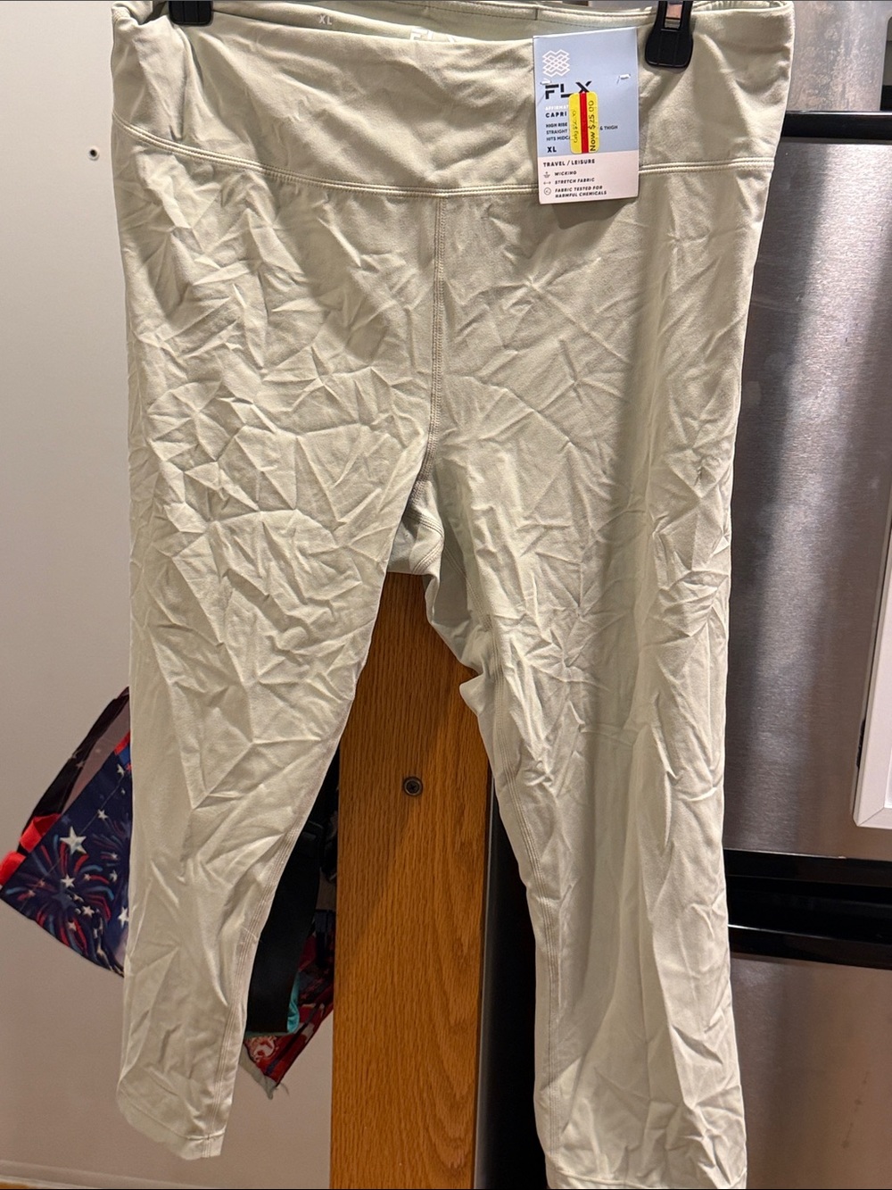 FLX high-rise capris size XL